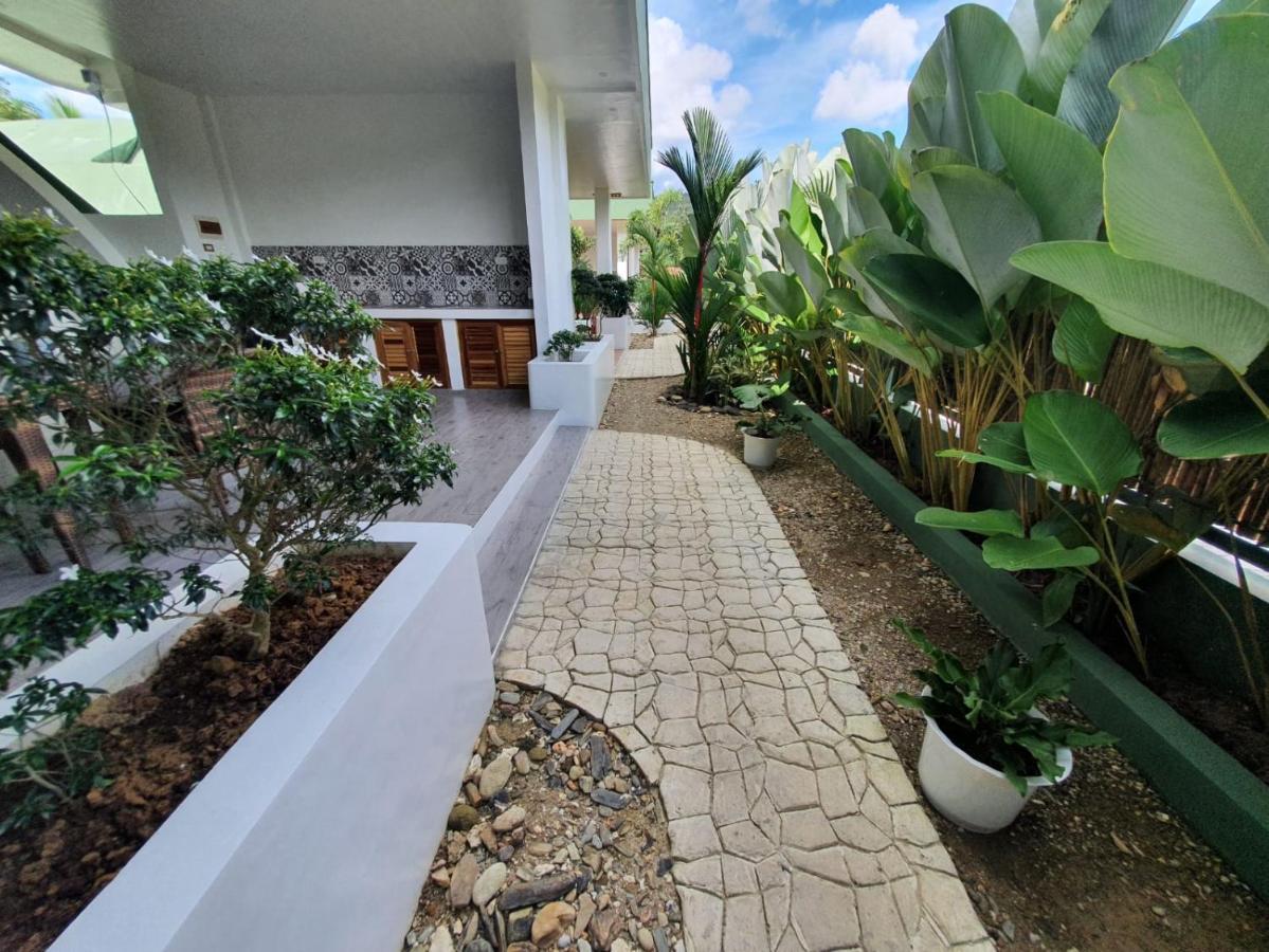 Royal Suites - Port Barton San Vicente  Zewnętrze zdjęcie